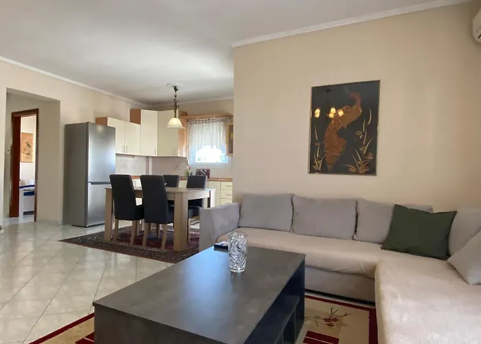 Midias Apartment